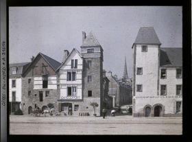 Image représentant Le quai du Jaudy et la rue Ernest-Renan