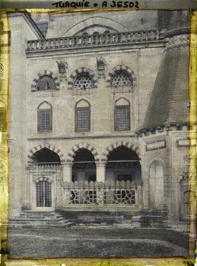 Image représentant Selimiye Camii (Grande Mosquée) : la façade sud, (façade extérieure)