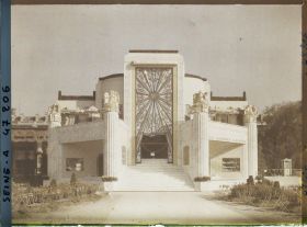 Image représentant L'Exposition des arts décoratifs, Galeries Lafayette - Pavillon La Maîtrise