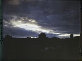 Image représentant Turquie, Ouchak, Coucher de Soleil sur les ruines