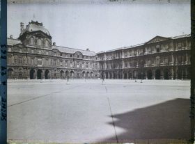 Image représentant La Cour Carrée du Louvre