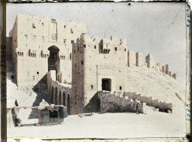 Image représentant L'entrée de la citadelle