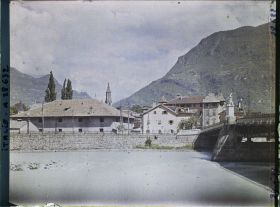 Image représentant Pont enjambant la rivière Isarco (Eisack)