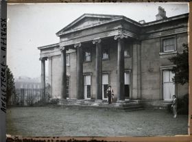 Image représentant Un universitaire