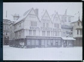 Image représentant France, Reims, Vieilles Maisons place du Marché