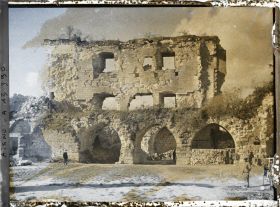 Image représentant France, Coucy le Chau, La Tour du Donjon
