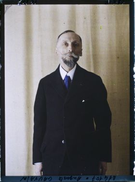 Image représentant Monsieur  https://musee-albert-kahn.s-museum.fr/home/NWQ2OTAwYzNmYjZlZTk1ZWQwODJmMjY4L2dlbmVyaWMtbm90aWNlLXRhYi9hdXRob3JpdHkvNjE3YTc5ZjVjZjhiODk2OGIzMzM3ZDIx/5d6900c3fb6ee95ed082f268/generic-notice-tab/authority/617a79ebcf8b8968b3336d8c Auguste Gauvain