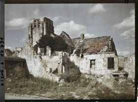Image représentant Oulches, L'Eglise