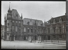Image représentant l'Hôtel de ville