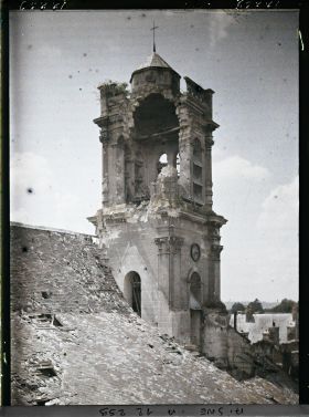 Image représentant Le clocher marmité de l'église Saint-Léger