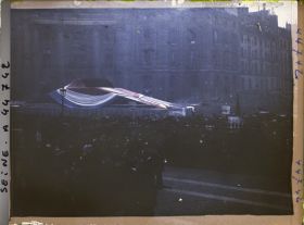 Image représentant L'arrivée des cendres de Jaurès place du Panthéon