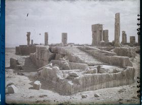 Image représentant Escalier ouest du Hadish (palais de Xerxès)