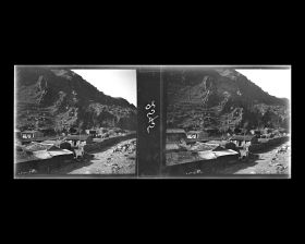 Image représentant Un village au pied de la montagne