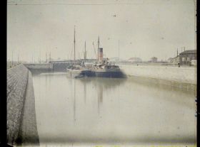 Image représentant Belgique, Zeebrugge, Le Canal de Brugge