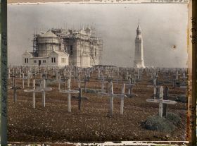 Image représentant France, N.D de Lorette, Vue vers l'Abside de la Chapelle et Mont aux morts