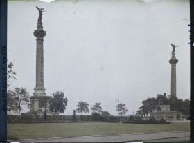 Image représentant Allemagne, Düsseldorf, Colonnes du Kaiser Wilhem Park