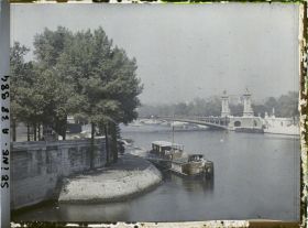 Image représentant Vue sur la Seine et le pont Alexandre-III depuis le pont de la Concorde