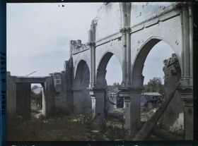 Image représentant France, Virginy, Vue prise du Ch?ur vers la nef gauche