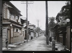 Image représentant Maisons de thé d'un quartier spécialisé (Asakusa ?)