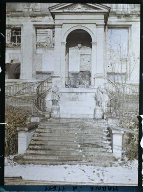 Image représentant Façade de l'ancien palais archiépiscopal, aujourd'hui palais du Tau