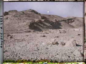 Image représentant Sur la route des tombeaux des Rois