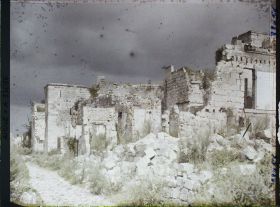 Image représentant France, Coucy le Château, Ruines