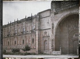 Image représentant Espagne, Léon, Ancien Couvent de S. Marcos, aujourd'hui musée archéologique (décoration de coquilles de Pélerins)