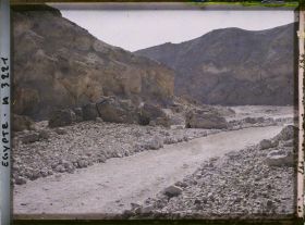 Image représentant Sur la route des tombeaux des Rois