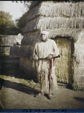 Image représentant L'Exposition Coloniale Internationale de 1931, un homme kanak