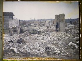 Image représentant Ruines d'un quartier de la ville