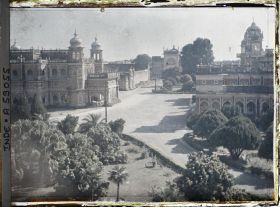 Image représentant Vue d'ensemble du fort ou vieux palais (?)