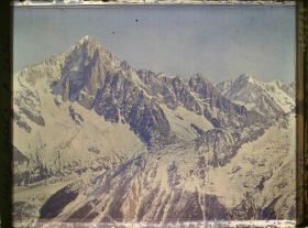 Image représentant Les Alpes, Vue prise de Brévent (2523m) Aiguille du Dru, Aige Verte, mer de Glace