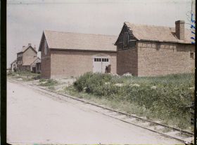 Image représentant France, Givenchy, Maison et ferme reconstruites
