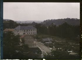 Image représentant France, Vienne le Château, Entrée de Vienne le Château, vue prise de l'ancien Château