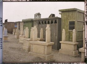 Image représentant Cimetière aux abords de la ville