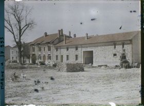 Image représentant France, Beine, Ferme et nouvelles maisons