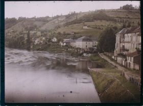 Image représentant France, Le Bugue, Le Bugue en aval du Pont s/ la Dordogne