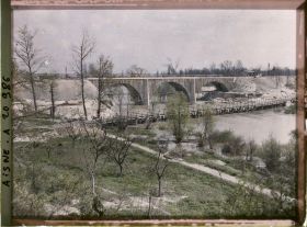 Image représentant France, Guignicourt, Nouveau Pont du Chin de Fer et passerelle s/ l'Aisne