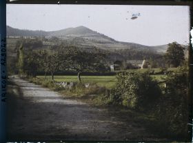 Image représentant Un coin de la vallée du Lez près de la commune