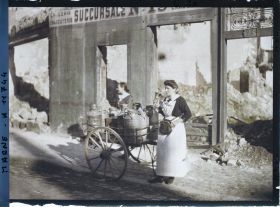 Image représentant France, Reims, Laitière place St André