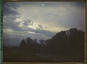 Image représentant Lever de soleil sur le parc de Saint-Cloud