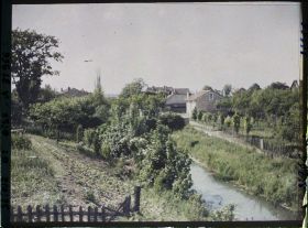 Image représentant France, Marly le Roi, Un Coin du Village