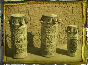 Image représentant Trois tambours royaux