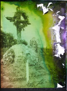 Image représentant France, Bois le Prêtre, La Croix des Carmes au Cimetière du Pétant