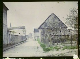 Image représentant France, Fontenay-Fleuri, Route de St Cyr à Fontenay