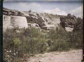 Image représentant France, Ft de Douaumont, Angle Sud Est du Fort et ouvrages réfectionnés