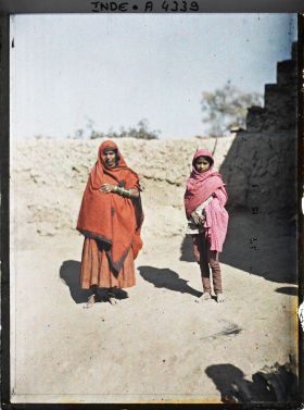 Image représentant Femme et fillette