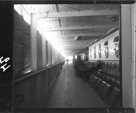 Image représentant la coursive des 1eres classes protégée des intempéries