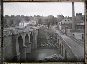 Image représentant Espagne, Avila, Les deux ponts s/ le Rio Adaja avec les murailles de la Ville au dernier plan