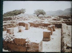 Image représentant Le palais, la salle des festins (?), juste au nord de la cour initiale